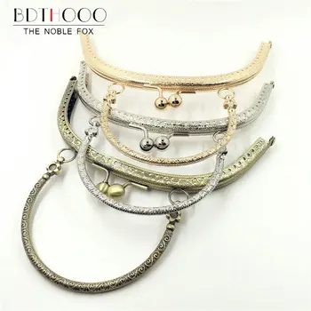 

BDTHOOO 10pcs 16.5cm Metal Clasps Purses Frame Embossed Handles for Handbags Kiss Lock DIY Crafted Silver Tone Bag Accessories