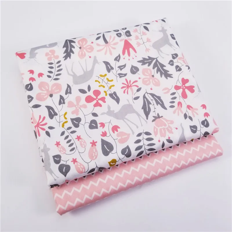 

2pcs/lot 100% Cotton Fabric Deer Printed Patchwork Twill Cloth For DIY Sewing Quilting Fat Quarters Material For Baby&Dolls