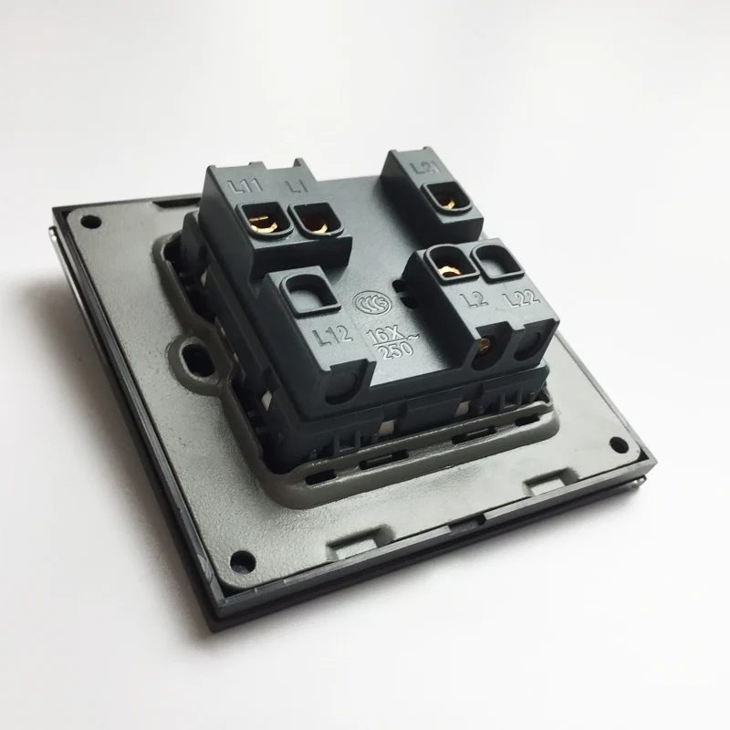 Wall Outlet Dual Switch pic 9