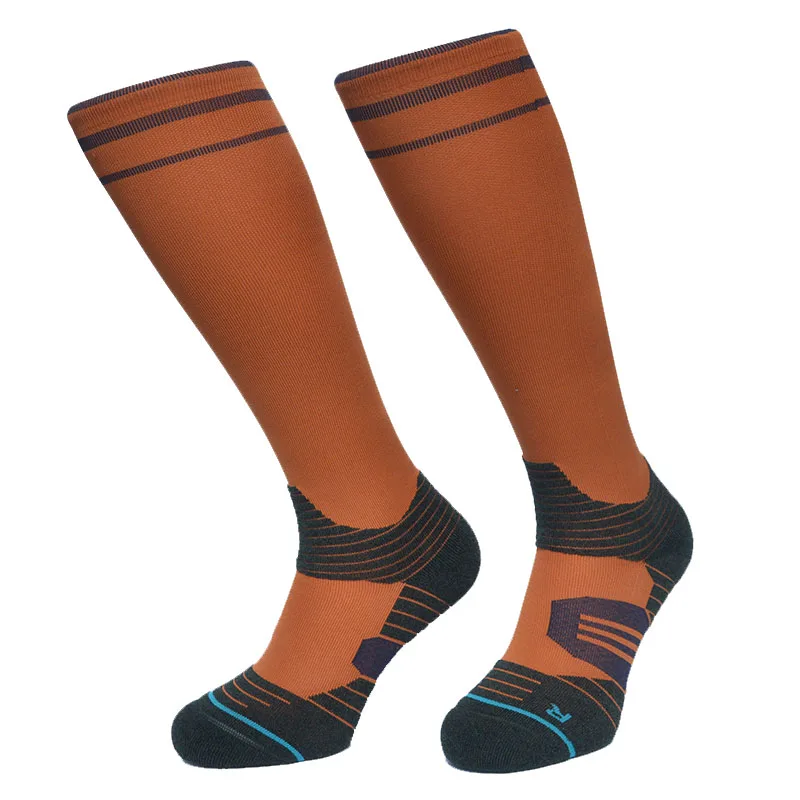 Носки мужские спортивные носки до колена в полоску Компрессионные носки полиэстер нейлон бег велосипедный носок защита пятки Спорт на открытом воздухе чулок - Цвет: 44w16