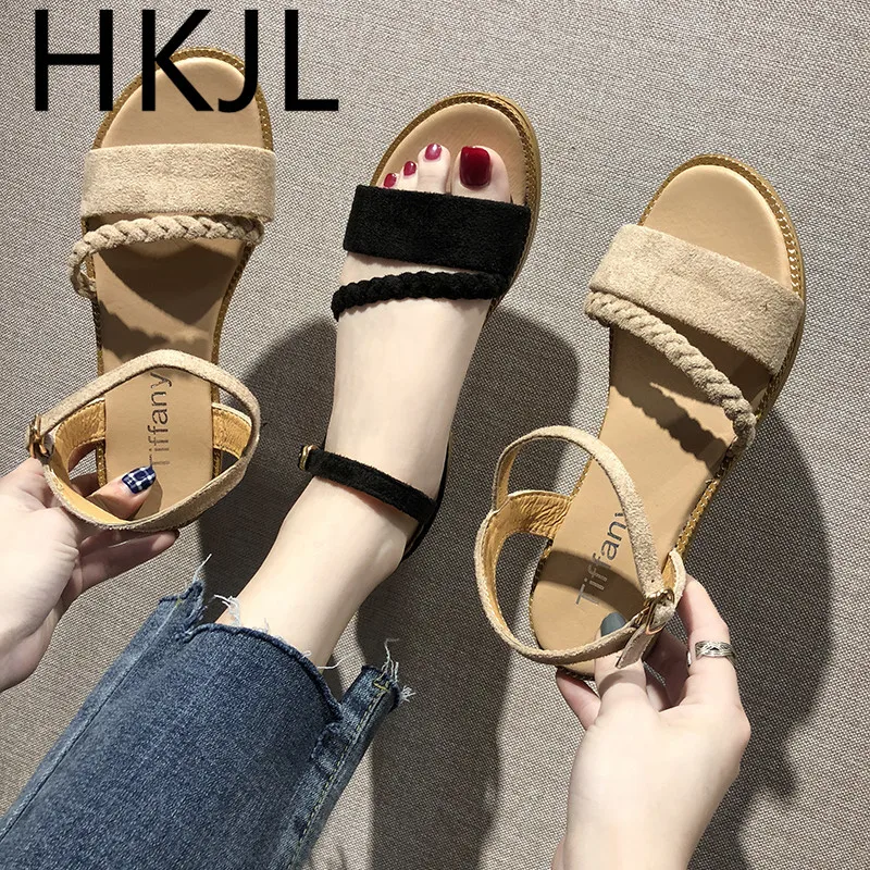 

HKJL Sandal lady 2019 summer new flat with open toe buckle belt sandals versatile student suede soft soles A769