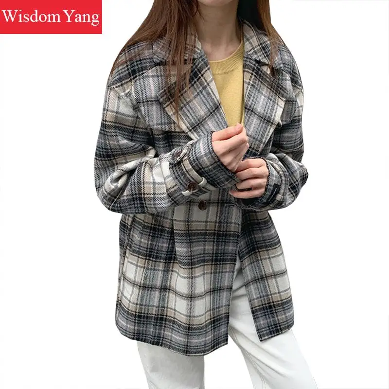 

Winter Coat Women Sheep Wool Cashmere Coats White Plaid Elegant Warm Jacket Loose Korean Woolen Ladies Overcoat Casual Outerwear
