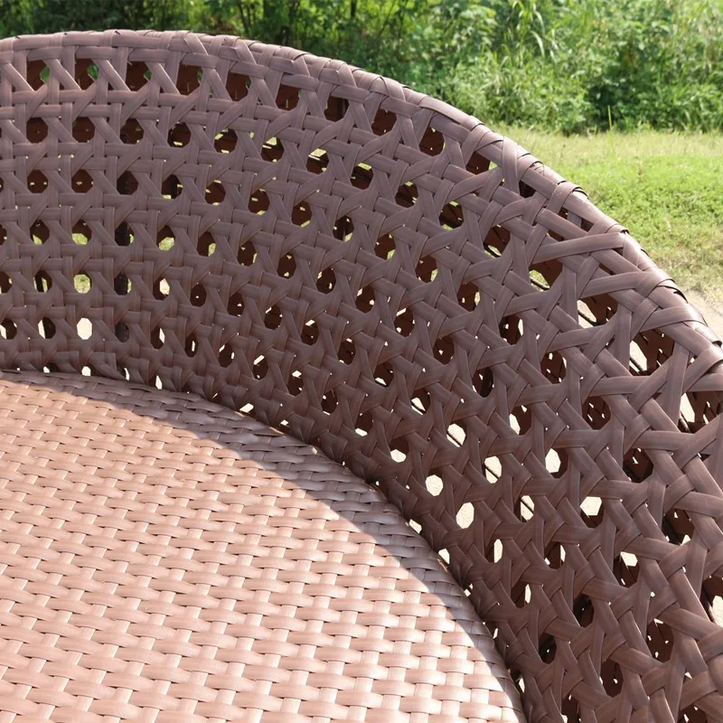 2752318155_2076482145