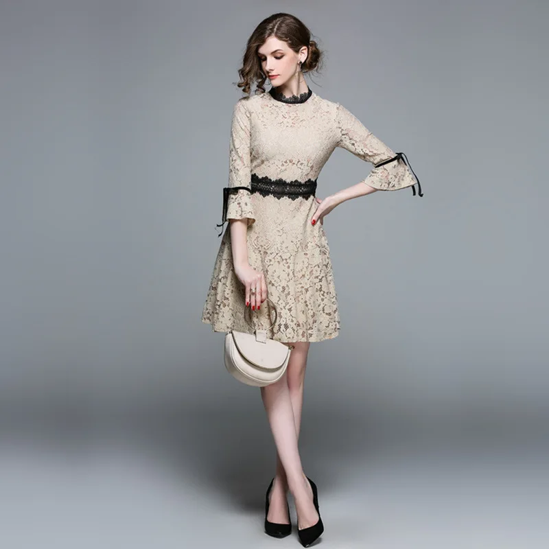 HIGH QUALITY New Fashion 2018 Runway Dress Women's Flare Sleeve Hollow out lace fishtail dress Lady Skirt Midi Dress