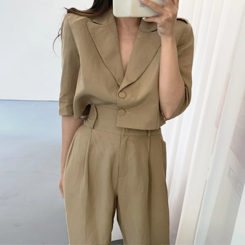 

[EWQ] 2019 Summer New Korea Two Buckles Half Sleeve Suit Jacket+high Waist Wide Leg Casual Pants Fashion Trend Set Two QJ83404