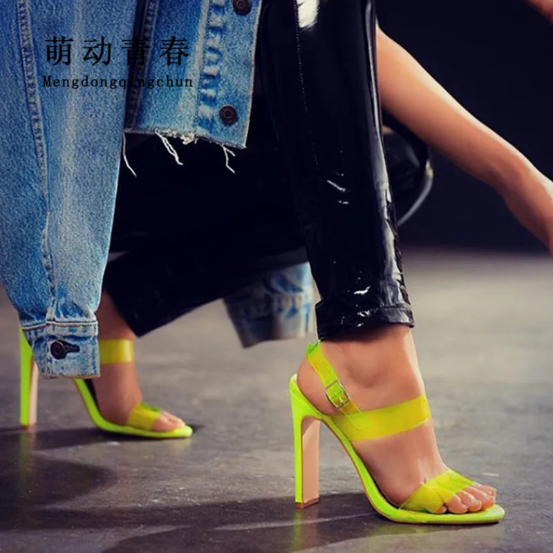 

Women Pumps 2019 Fashion Buckle Strap Clear Transparent PVC 8.5cm High Heels Sandals Sexy Square Heel Open Toe Party Dress Pumps