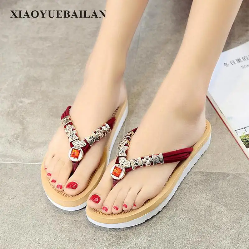 female fashion slippers