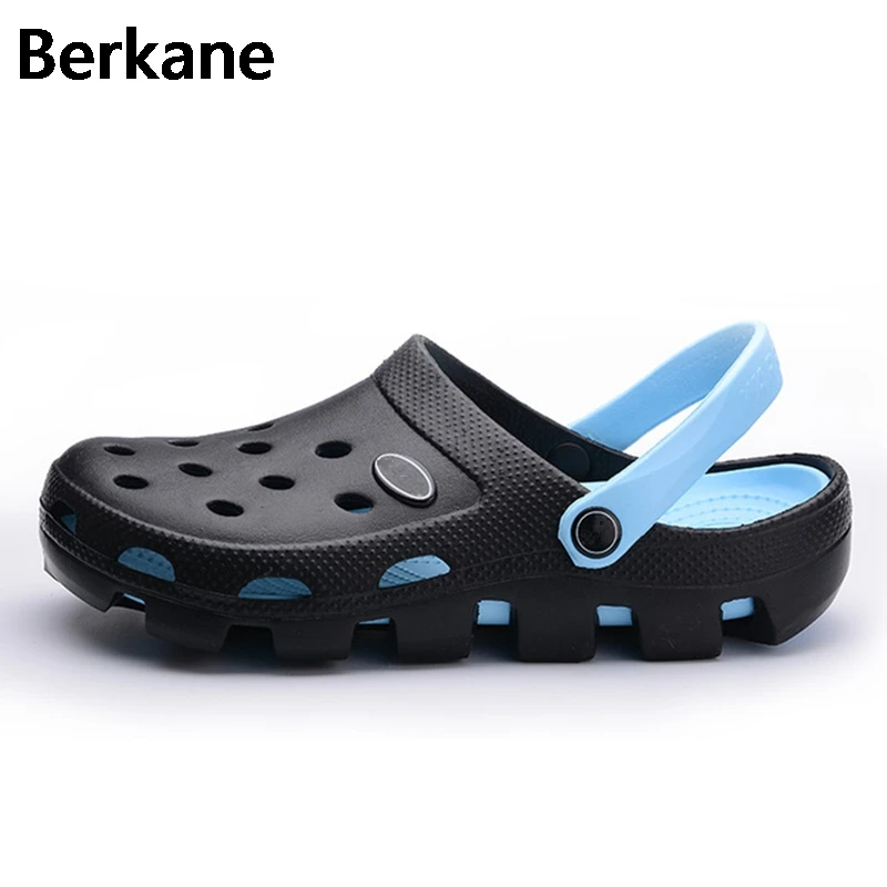 Clogs Men Beach Slippers Summer Rubber Sandals Hole Shoes Mules Flip Flops Pantufas Chinelos Garden Fashion Eva Zapatos Hombre