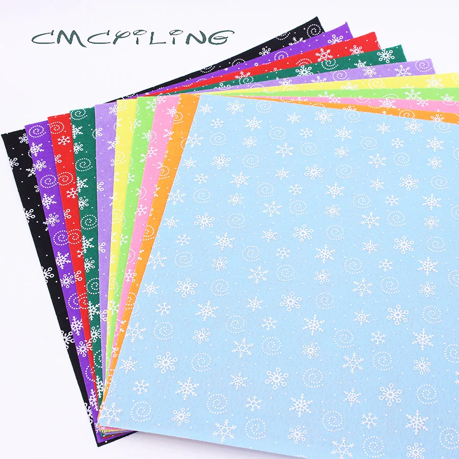 

CMCYILING 10 Pcs/lot 30cm*30cm Printed Felt Fabric For Kids Needlework DIY Crafts Dolls Felt Sheet 1 MM Thickness Snowflake