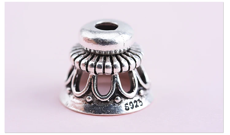 silver-om-guru-bead001f