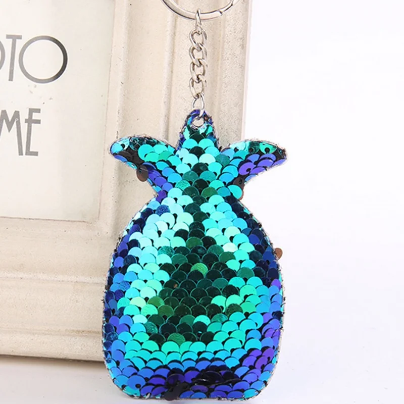 

Beautiful Pineapple Keychain Cute Bright Star Glitter Pompom Sequins Key Chain Gifts for Women Car Bag Accessories Key Ring