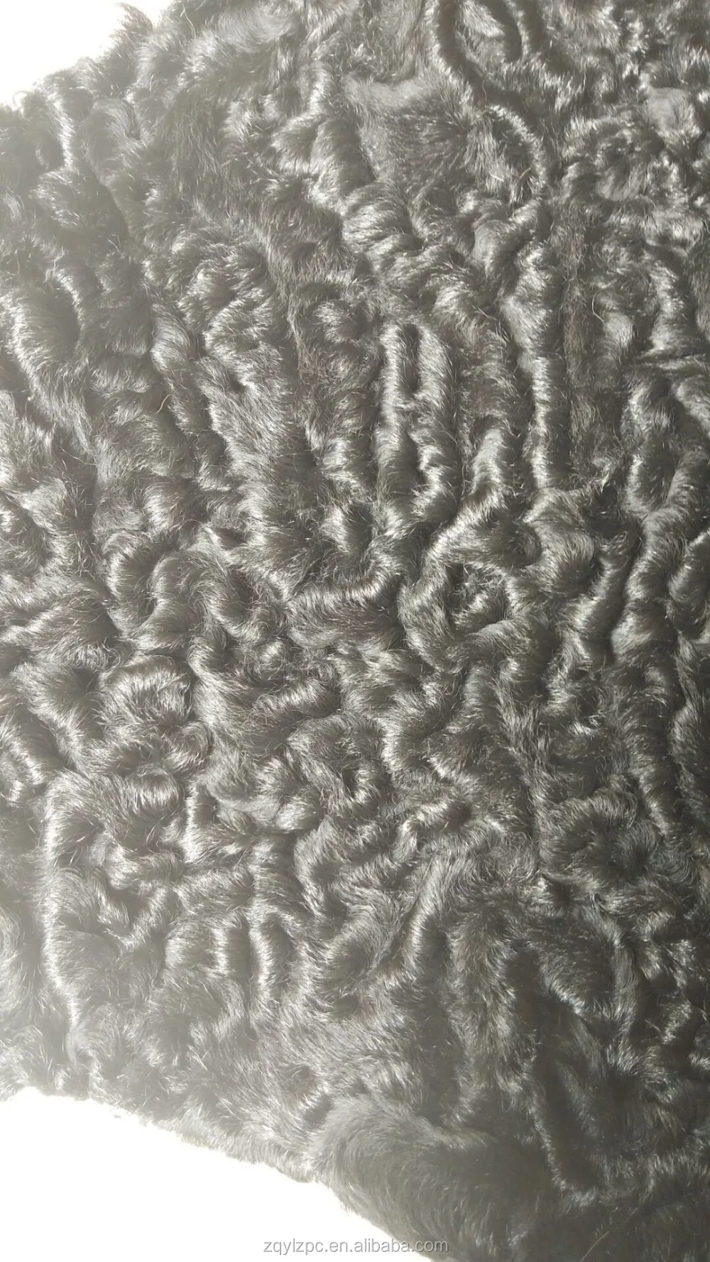 Wholesale price Karakul lamb fur pelt high quality dyed color real karakul Lamb Skin  (2).jpg