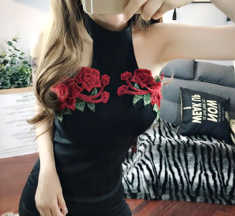 New Sexy Halter Side Opening Halter Embroidery Thin Package Hip dress