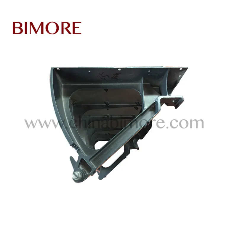 Hitachi Escalator Step with Demarcation Degree 35 10500159  35 (15)