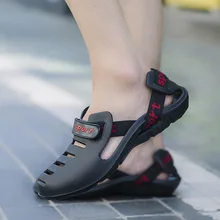 Большие размеры; летние мужские пляжные сандалии для отдыха на открытом воздухе; непромокаемые тапки для студентов; Прочные Молодежные красивые дышащие спортивные туфли