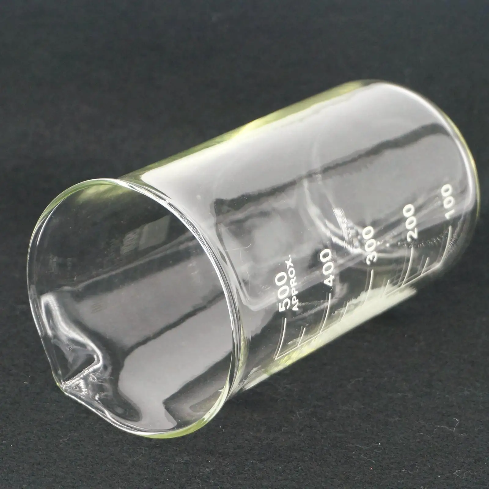 колба эрленмейера vitlab 100 мл 667941. закаленное монолитное натрий/кальций/боросиликатное стекло. боросиликатное стекло формула химическая. боросиликатное стекло характеристики. боросиликатное стекло можно наливать кипяток.