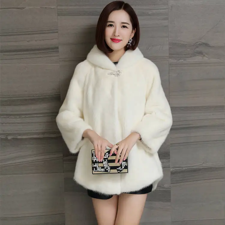 À Fourrure Capuche Vison Quater Faux Blanc Long Femelle Imitation Trois Amzd1786 Doux Pardessus noir Pull Manches Nouvelle Manteau Manteaux De qRSwzt8