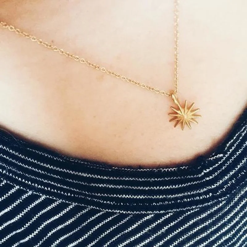 Sun Pendant Choker Necklace 