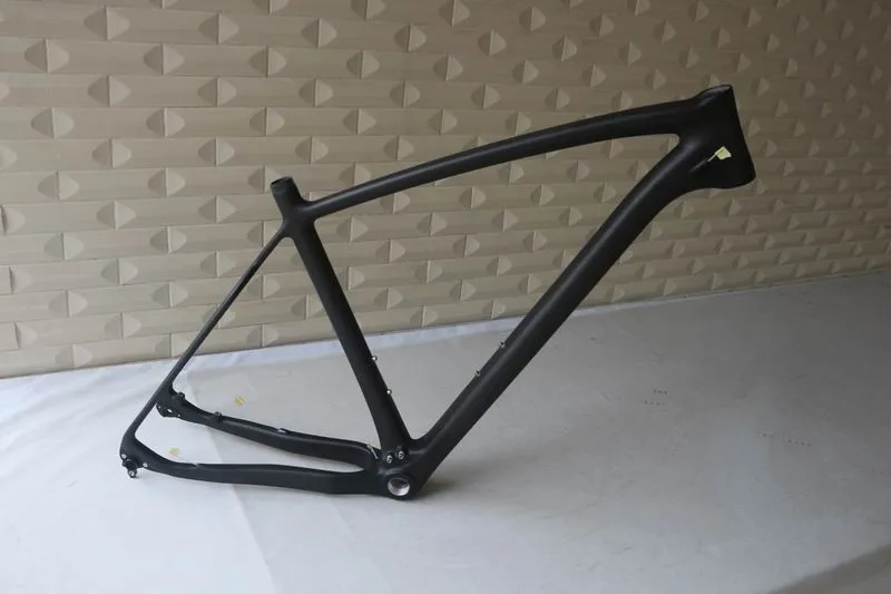 Excellent 29er T800 MTB frame . mountain frame . 9