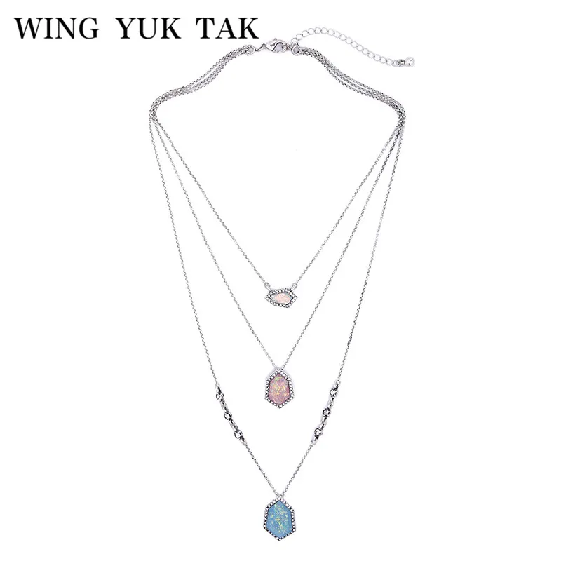 

Wing Yuk Tak Fashion Brand Jewelry Silver Chain Trendy Geometric Acrylic Double Pendant Necklace For Woman Jewelry Wholesale