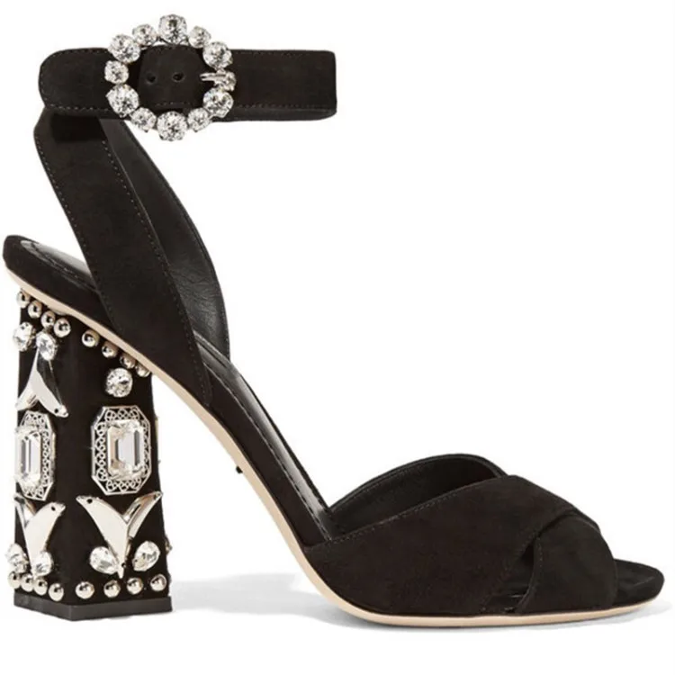 

2018 New Spring Summer Pumps Shoes Woman Ankle Cross Strap High Heels Crystal Metal Decoration Designer Vintage Woman Sandals