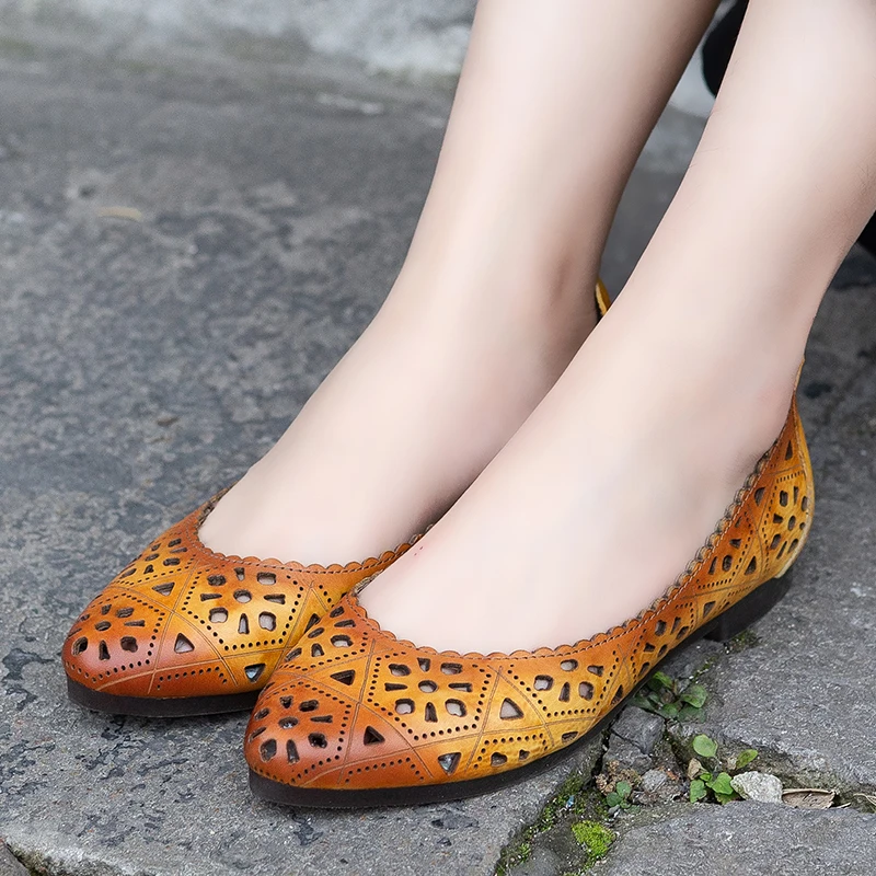 

Hollow Out Shoes For Women New Arrival Female Flat Shoes Super Soft Pointed Toe Cool Beauty Lady Genuine Leather Casual Moccasin