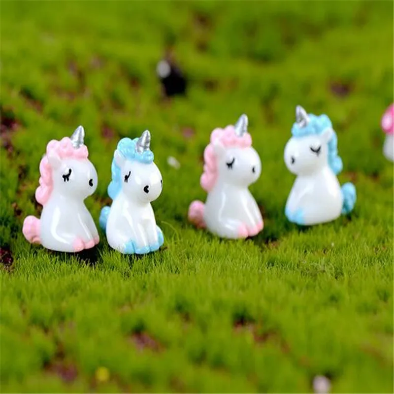 

2PCS New mini cute unicorn micro landscape home decoration miniature statue DIY fairy garden cartoon resin crafts