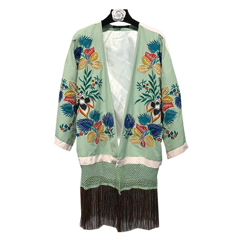 Patchwork Kimonos 4 Fleurs Vert Avec Version Vestes Évider Weave 3 cou Haute Glands Qualité Brodé Manches V 1SqIxx7w0