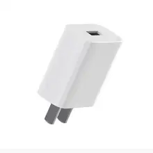Xiaomi USB быстрое зарядное устройство 18 W MDY-08-EH выход 5В = 2.5A 9 V = 2A 12 V = 1.5A вход AC100-240V 50/60Hz 0.5A