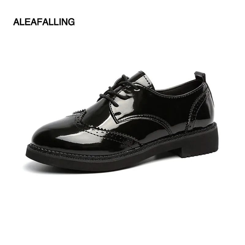 

Aleafalling 2018 Fashion New Women Boots Lace Up Sewing Shinny Leather Party Shoes 5cm Square High Fashion Girls Shoes WBT68
