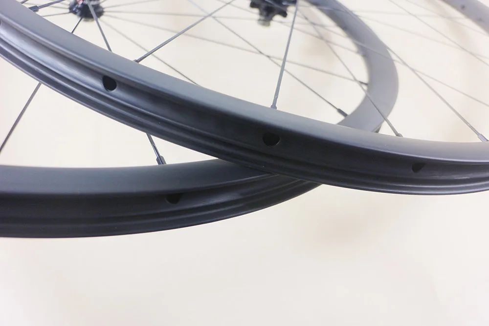 Sale 1030g Top Extralite 29er 650B Lefty XC carbon wheelset 24 28 32 spokes 27mm mountain bike racing clincher tubeless wheels 4