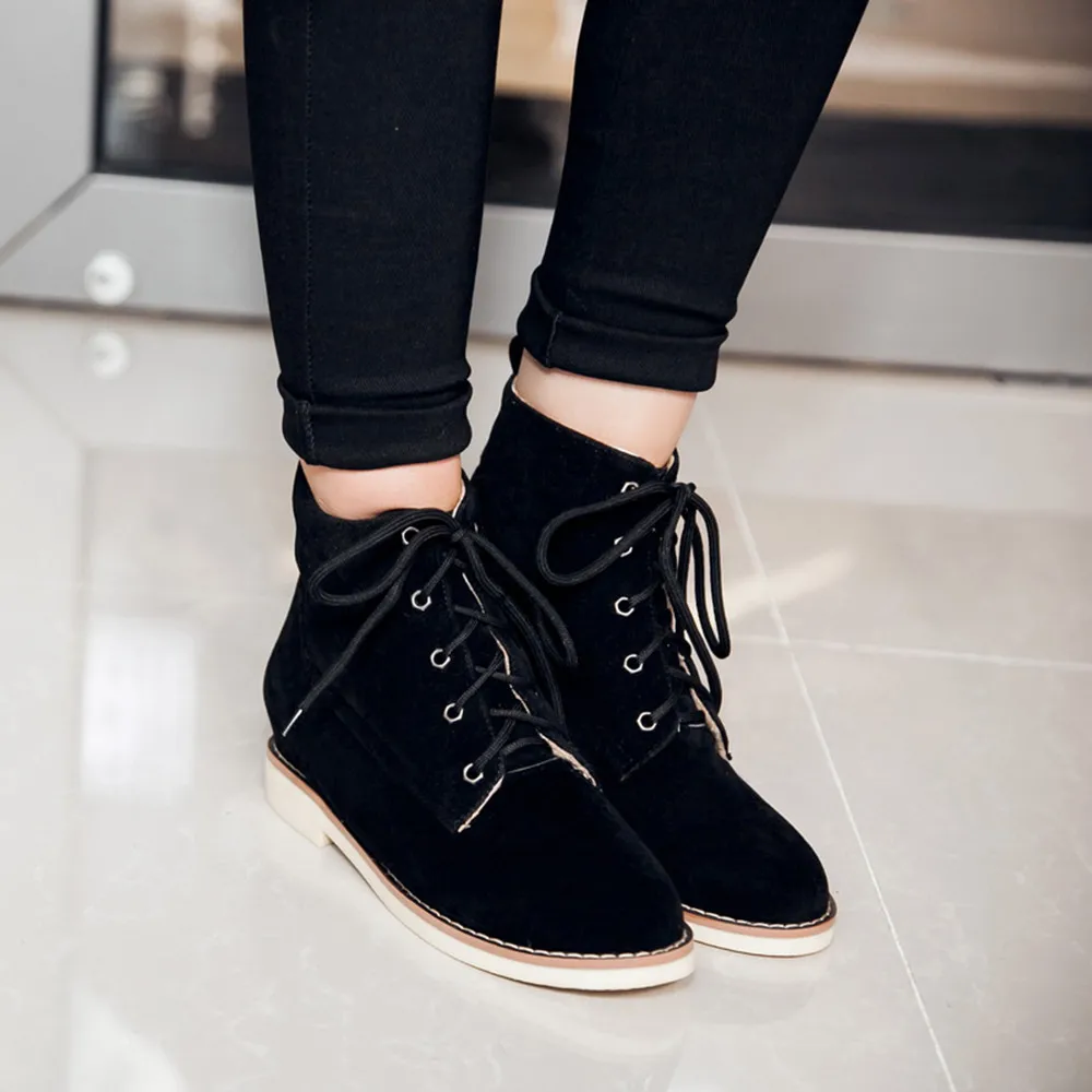 womens flat bottom boots