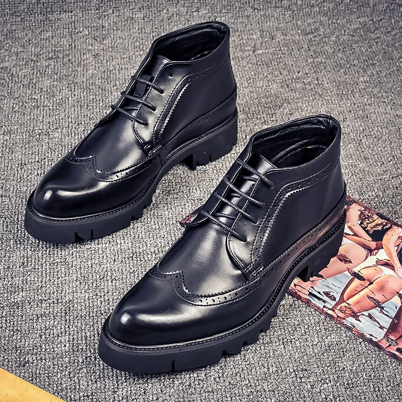 

Men's Brogue Shoes 2019 Autumn Pointed Toe faux Leather Shoes Fashion Work Shoes Black Thick Sole Ankle Boots Man 38-44