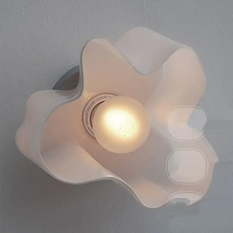 

The American personality creative ceiling lights European style bathroom ceiling lamps Industrial retro restaurant lighting tool