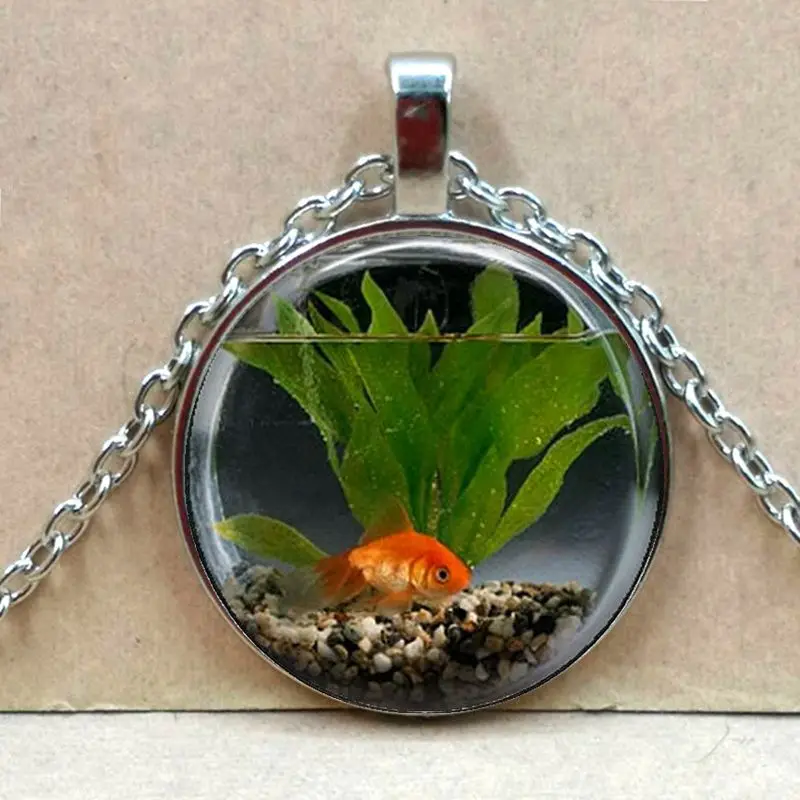 

2019 / Fashion Charm Goldfish Aquarium Round Pendant Necklace, Men's and Women's Pendant Necklace