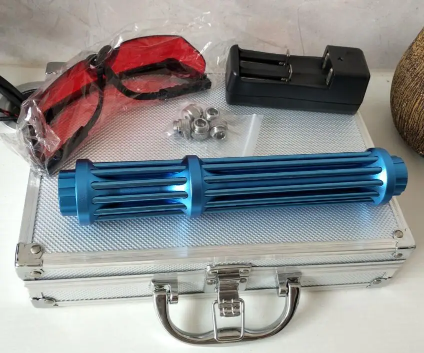 

Most Powerful 500000m 450nm High Power Blue Laser Pointers Flashlight Burn Match Candle Lit Cigarette Wicked LAZER Torch Hunting