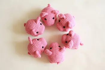 

Little Pig Crochet Amigurumi Stuffed rattle toy