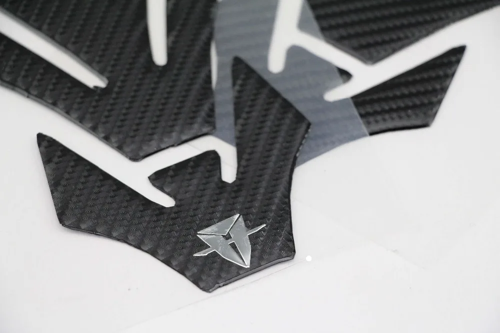 

Freeshipping Sticker Decal Traction Tank pads GRIPPER STOMP GRIPS EASY for Hyperstrada820 Monster659 Monster695