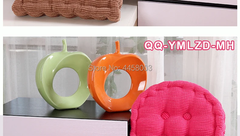 Corn-Cushion-790-02_08