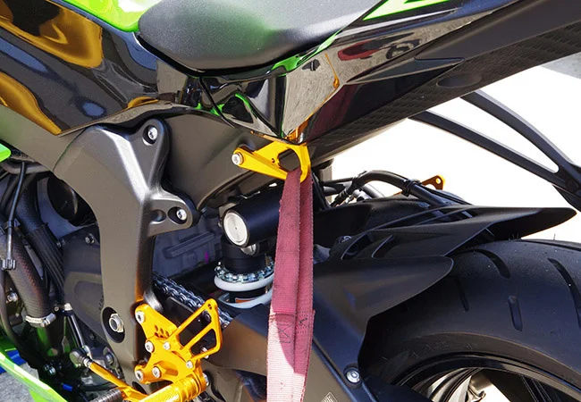 13ZX6Rhook3_650x450