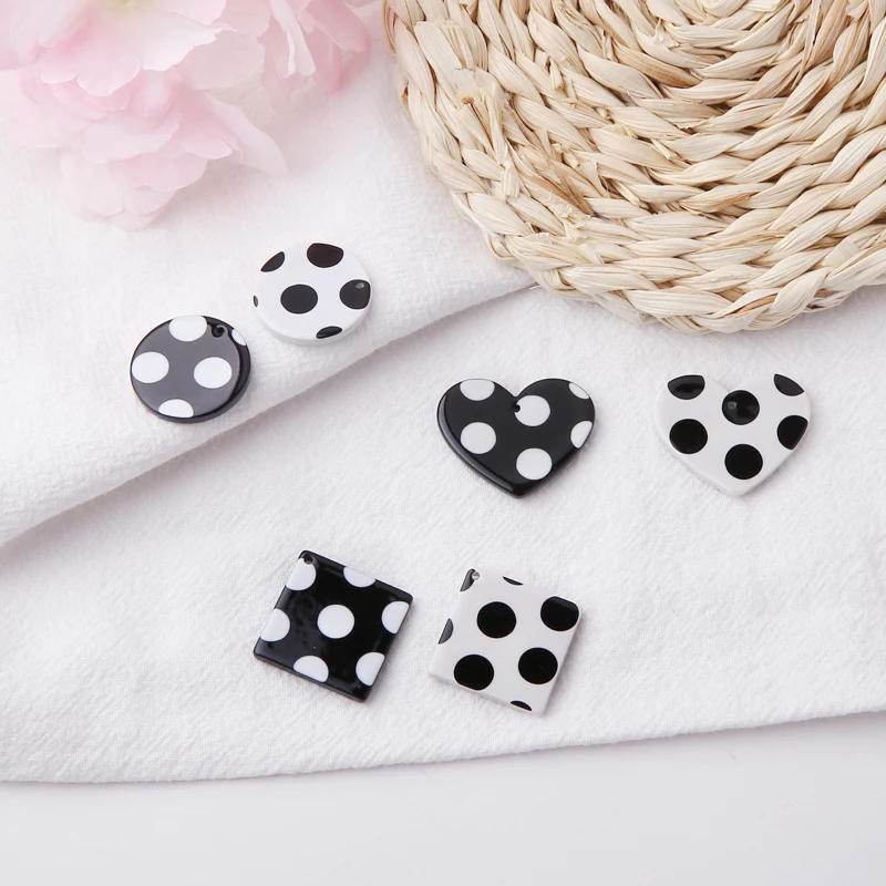 

Newest Heart Round Square Shape White and Black Polka Dots Acetic Acid acrylic plastic Jewelry Charms Ornament Plastic Pendants