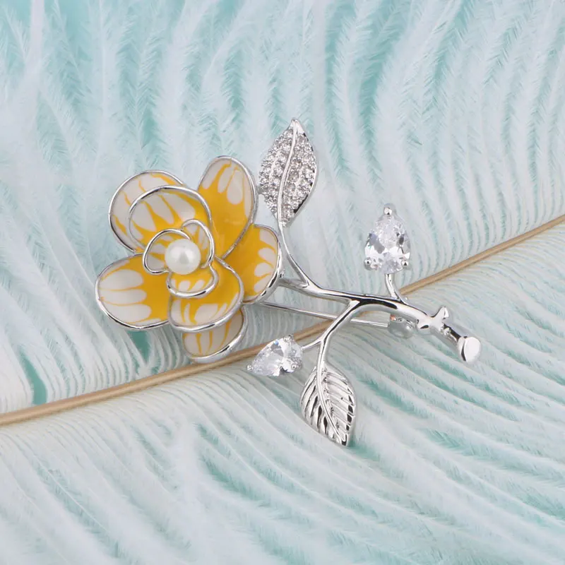 CHUKUI Delicate Yellow Enamel Flower Brooch Zircon Crystal Plant Corsage Women Girls Dress Clothes Jewelry Pins  (4)