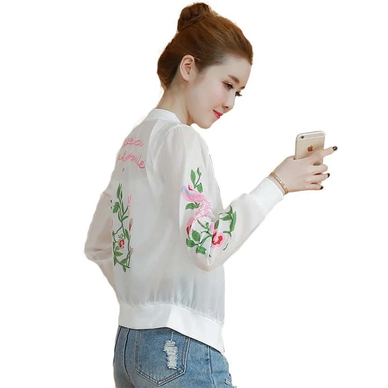 

Fashion spring sunscreen jacket Summer beach uv Women Sun Protection Clothing loose coat Big Size Summer Anti-UV thin Coat S-2XL