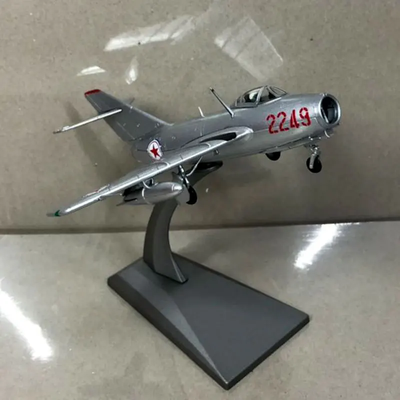 WLTK 1/72 масштаб Mikoyan MiG-15(Fagot) истребитель литой металлический военный самолет модель игрушки для сбора, подарка, украшения