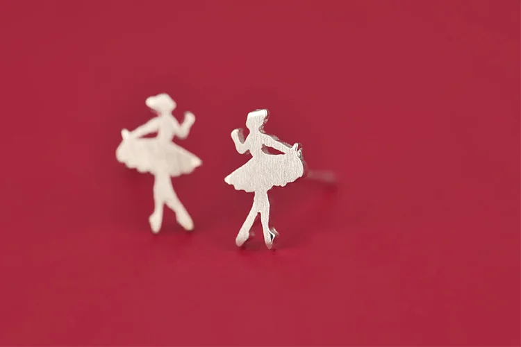 3041748717_823318017