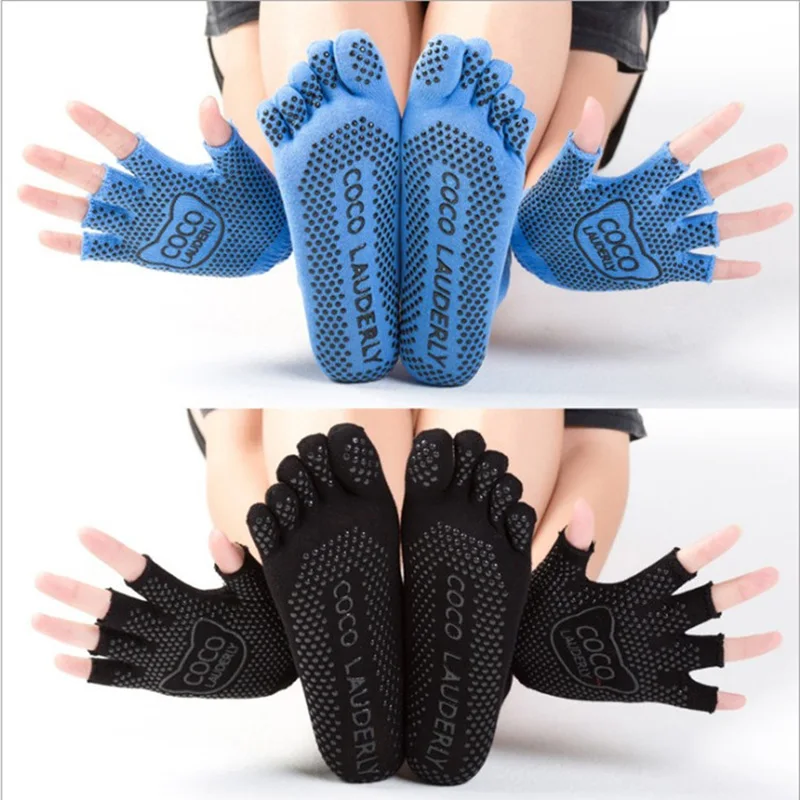 

New Sports Yoga Socks Women Mitten Half Toe Non Slip Girls Half Fingers Cotton Warm Exercise Running Gloves 5 colors Yoga Sets