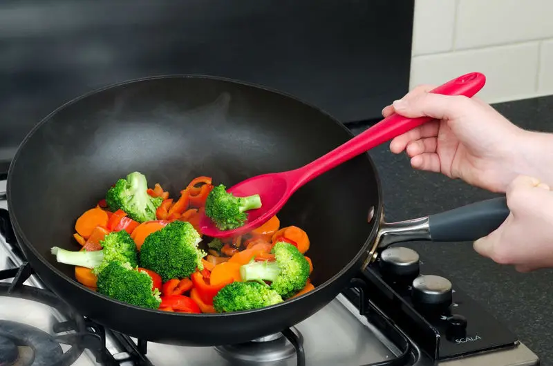 1 Piece Large Silicone Spoon 28cm Long Handled Spoon Heat Resistant Silicone Kitchen Spoon Cooking Tools Kitchen Utensils (3)