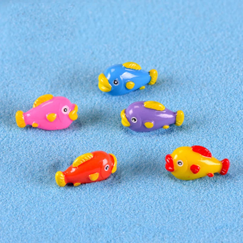 

ZOCDOU 4 Pieces Resin Goldfish Carp Kiss Fish Dragon America Saudi Arabia Model Small Figurine Crafts DIY Desk Home Ornament