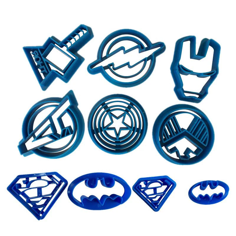 

10pc Super Hero Batman Superman Plastic Mold Biscuit Cookie Cutter Fondant Cutter Fondant Moulds Cake Decorating Tools Bakeware