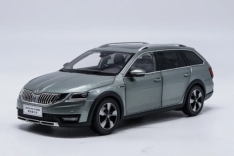 1/18 Skoda Octavia Combi Wagon литая под давлением металлическая модель автомобиля игрушка для мальчика подарок на день рождения оригинальная коробка